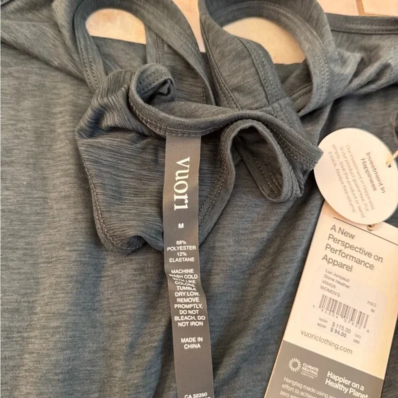 NEW Sold Out Vuori Women's Lux Jumpsuit Stone Heather, Size Medium - Picture 6 of 9